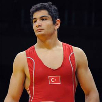 Taha Akgül'ün İkinci Avrupa Güreş Şampiyonluğu (2013)