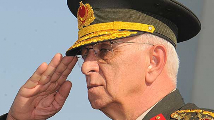 Komutanlar istifa etti Tsk da deprem