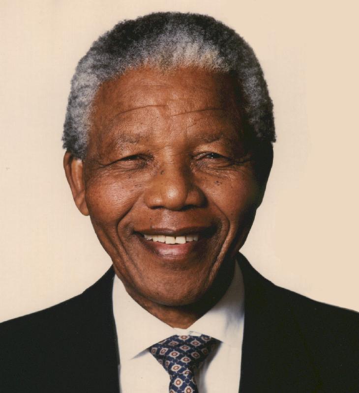 2013 - Nelson Rolihlahla Mandela öldü