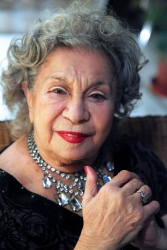 Fikret Şeneş hayatını kaybetti