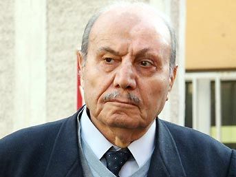 2014 - Hüseyin Üzmez hayatını kaybetti