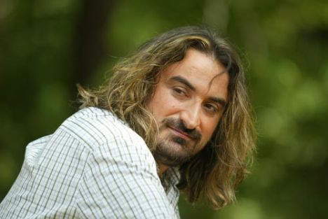 Sanatçı Volkan Konak doğum günü