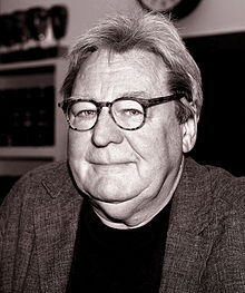 İngiliz Yönetmen Sir Alan Parker'ın Doğumu