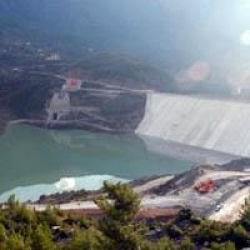 Alanyada Baraj kapağı patladı