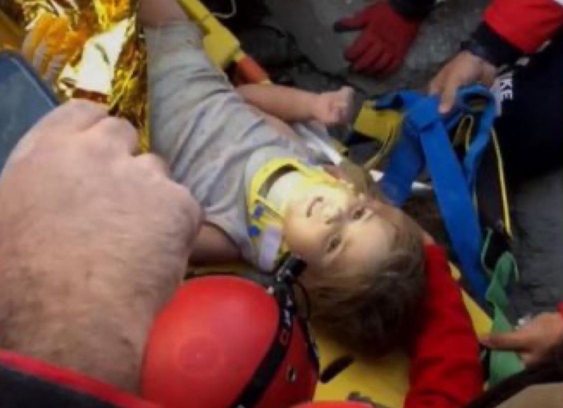 2020 - AYDA GEZGİN Depremden 91 Saat Sonra Kurtarıldı