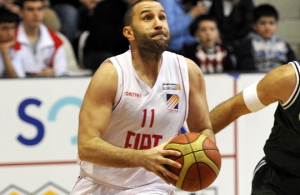 Basketbolcu Barış Özcan Doğdu