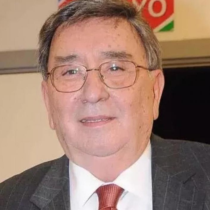 2022 - Bülend Özveren hayatını kaybetti