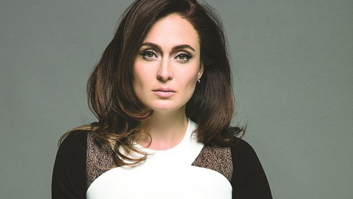 Ceyda Düvenci Kimdir Doğum Günü Kaç Yaşında