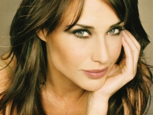 Claire Forlani Doğdu