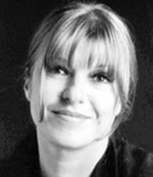 Duygu Asena Hayatını Kaybetti