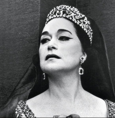 Moskova'da Bolşoy Tiyatrosu'nda sahneye