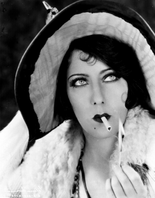 Gloria Swanson Doğumu