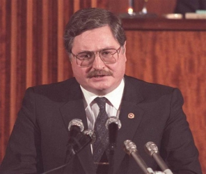 Hasan Celal Güzel Hayatını Kaybetti