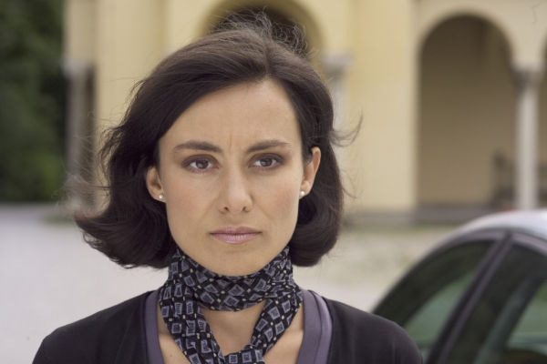 Idil Üner Kimdir Doğum Günü