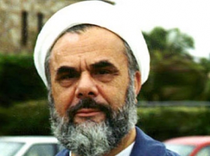 İlahiyat profesörü Mahmud Esad Coşan hayatını kaybetti