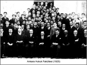 İlk Hukuk okulu Ankara Hukuk Mektebi