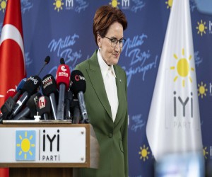 İyi Parti Altılı Masadan Kalktı