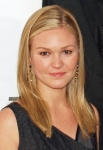 Julia Stiles Kimdir Doğdu