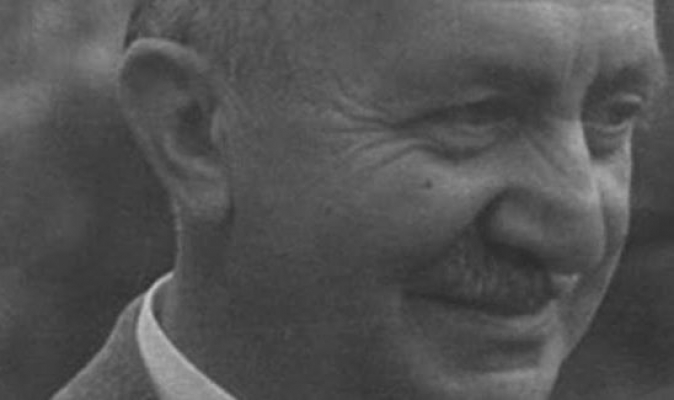 Memduh Şevket Esendal  doğum tarihi