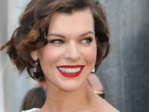 Milla Jovovich Doğum Günü