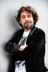 Okan Bayülgen Kimdir Doğum Tarihi Günü