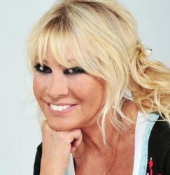 Pakize Suda Kimdir Doğum Tarihi