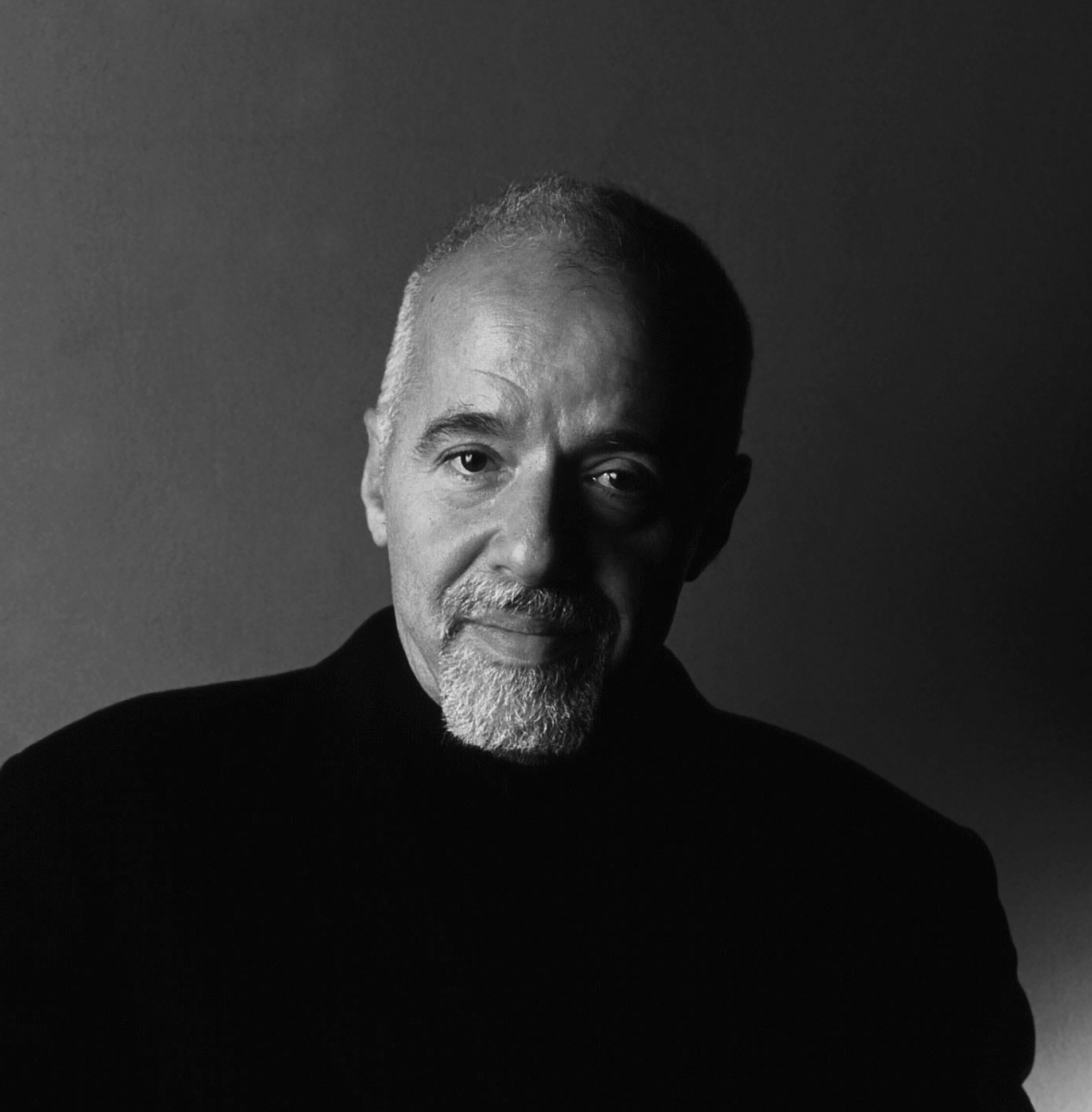 Paulo Coelho Yazar Doğumu