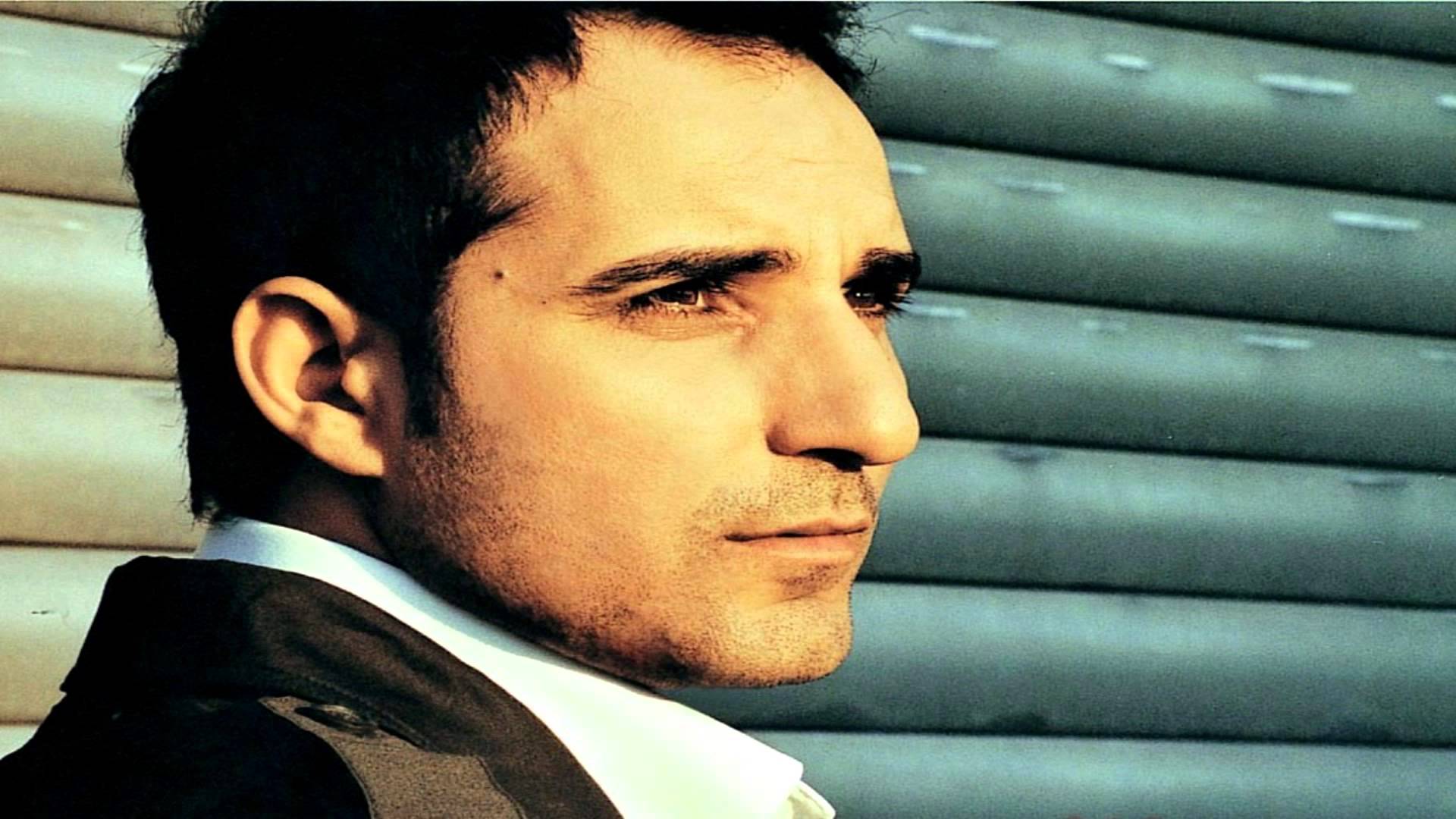 Rafet El Roman Doğum Günü