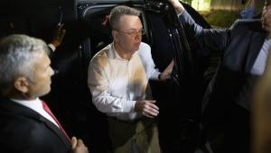 Rahip Brunson Serbest Bırakıldı