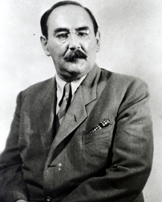 Siyasetçi Imre Nagy öldü