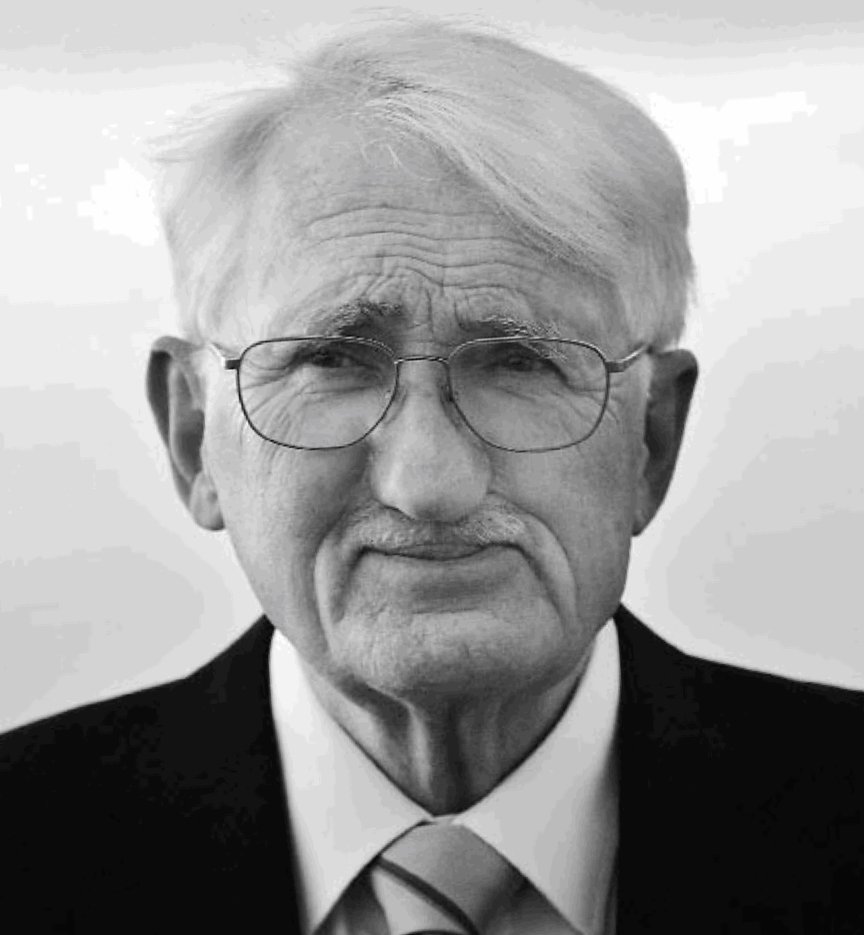 Sosyolog Jürgen Habermas Doğdu