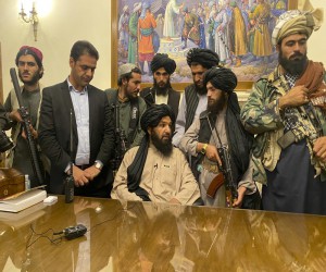 Taliban Kabil'i ele geçirdi  Cumhurbaşkanı ülkeden kaçtı