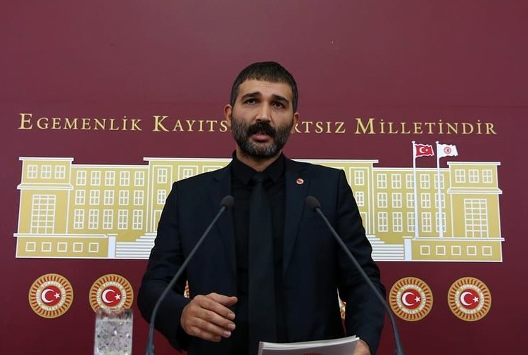 2020 - TİP Milletvekili Barış Atay'a saldırı yapıldı