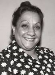 Ünlü Sanatçı Adile Naşit hayatını kaybetti