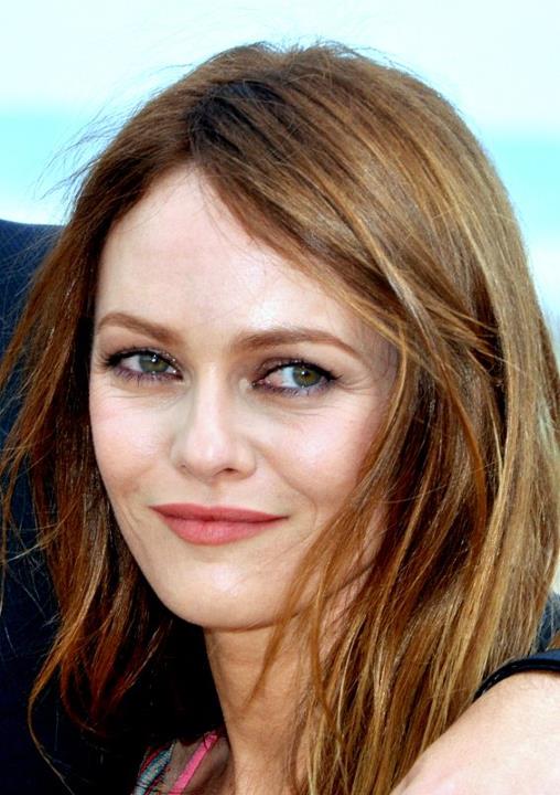 Vanessa Paradis Doğum Günü