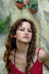 Yıldız Asyalı Doğum Günü